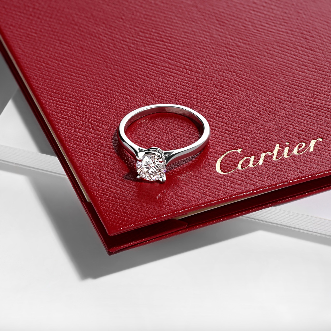 Кольцо Cartier с бриллиантом 1,08 ct. — изображение 2